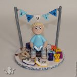 Figurine personnalisée anniversaire baptême communion – cake topper – sur mesure – cadeau parrain marraine